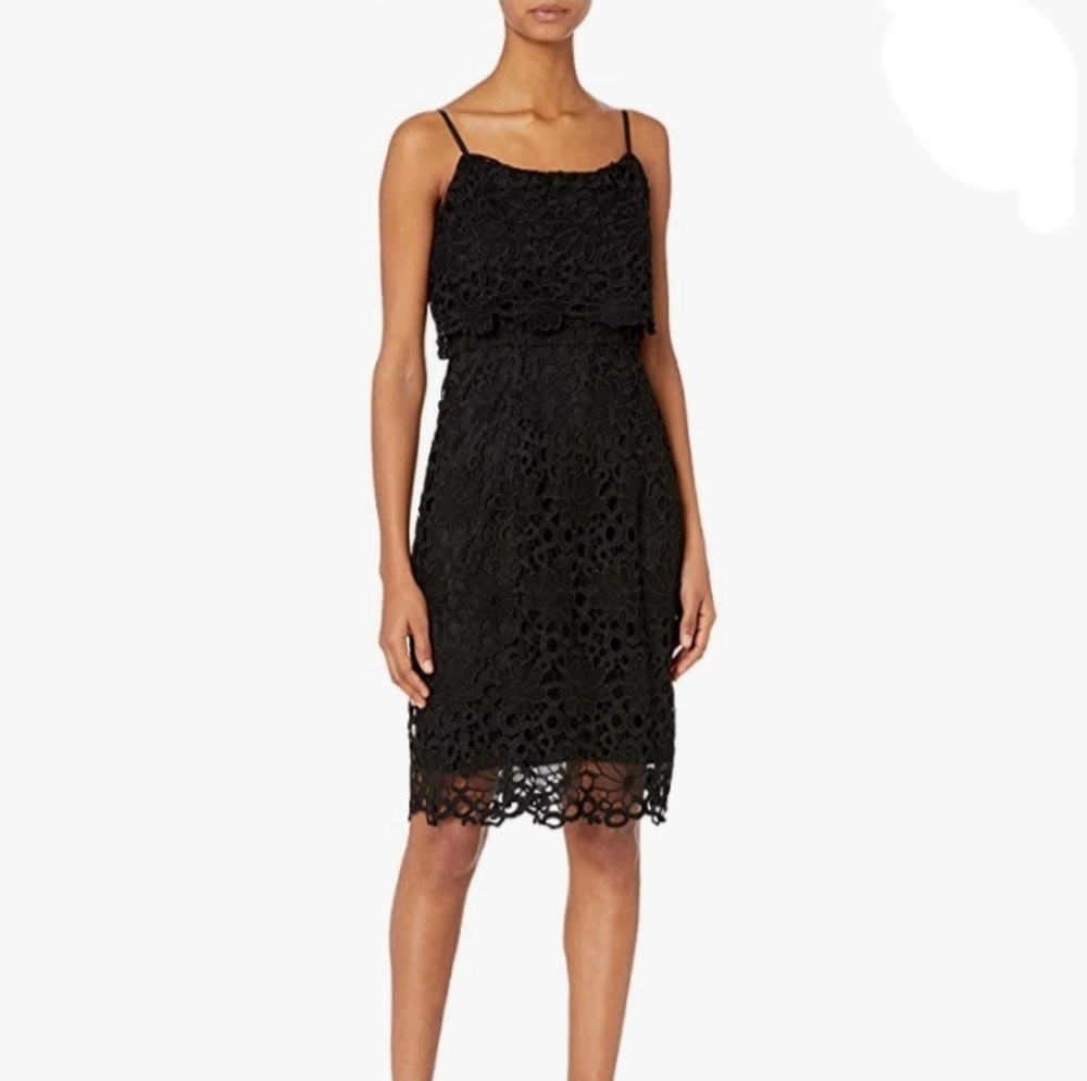 Spaghetti Strap Scoopneck Woven Floral Lace Midi Peplumdress Black